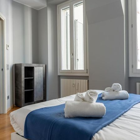 5 Min Duomo Luxury Home In Brera Design District Milano Eksteriør bilde